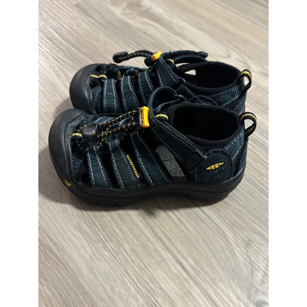 Keen Newport H2 Kids Navy Yellow Waterproof Sport Sandals Size 9 US 8212-NAVY - Picture 2 of 5